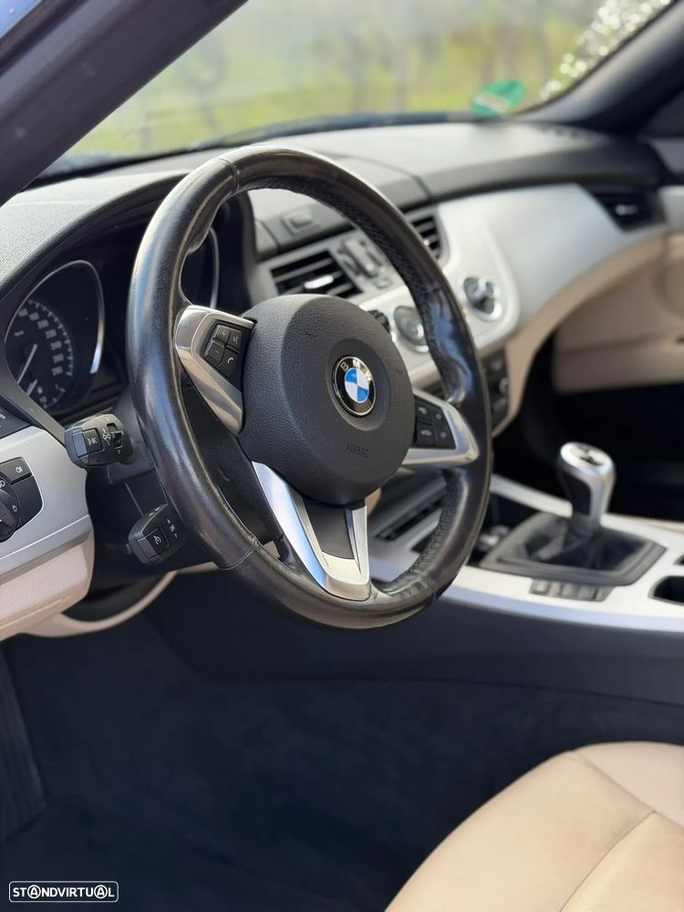 BMW Z4 sDrive23i - 8