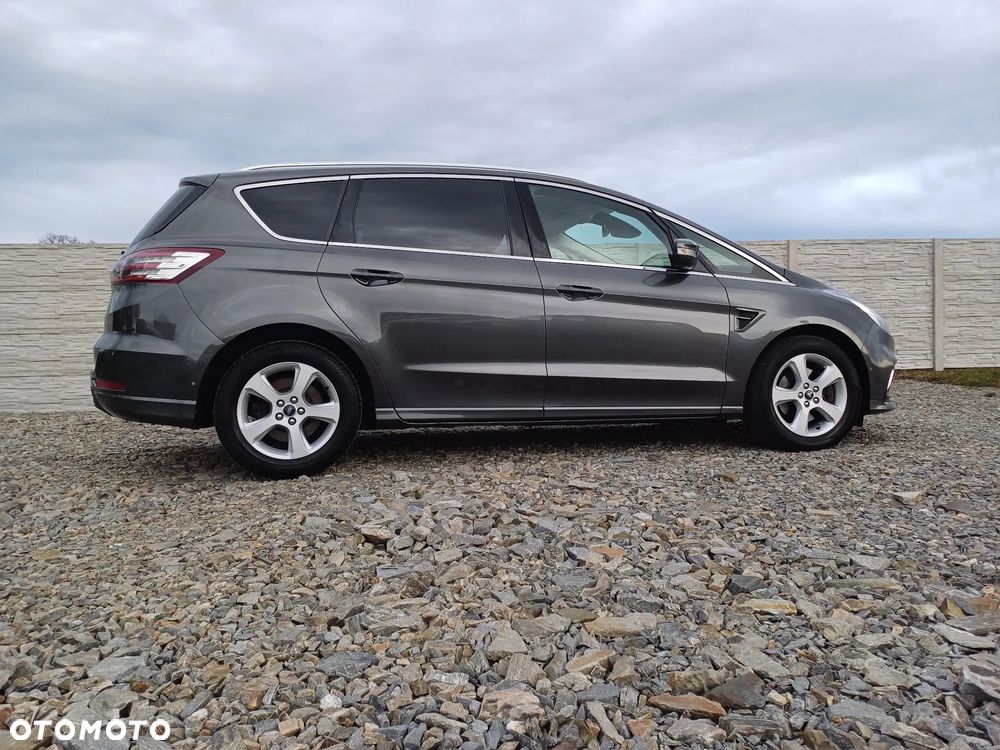 Ford S-Max - 9