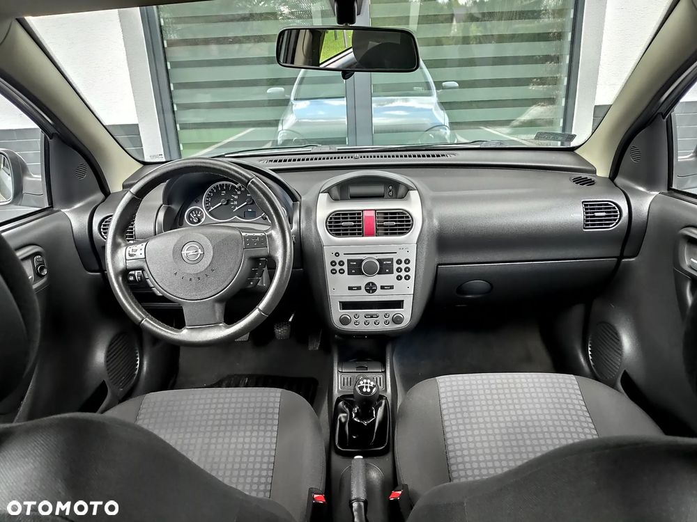 Opel Corsa - 8