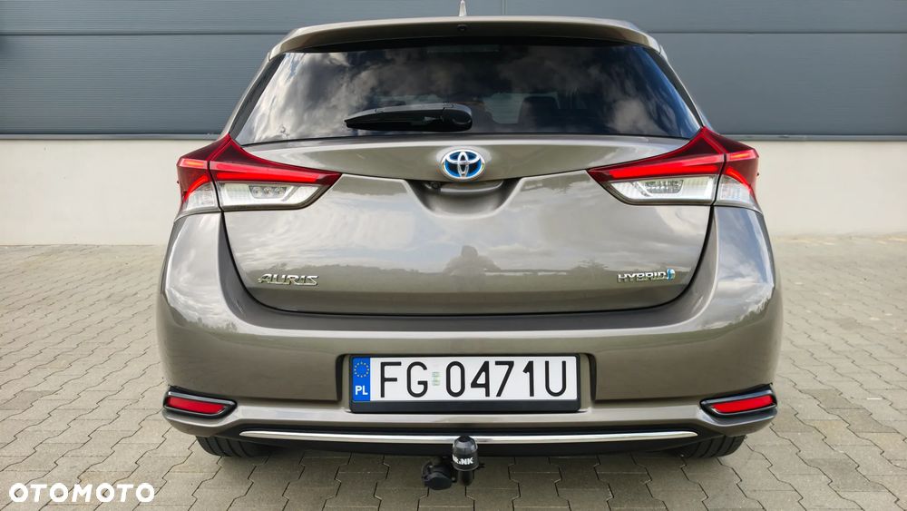 Toyota Auris 1.8 HSD Prestige - 8