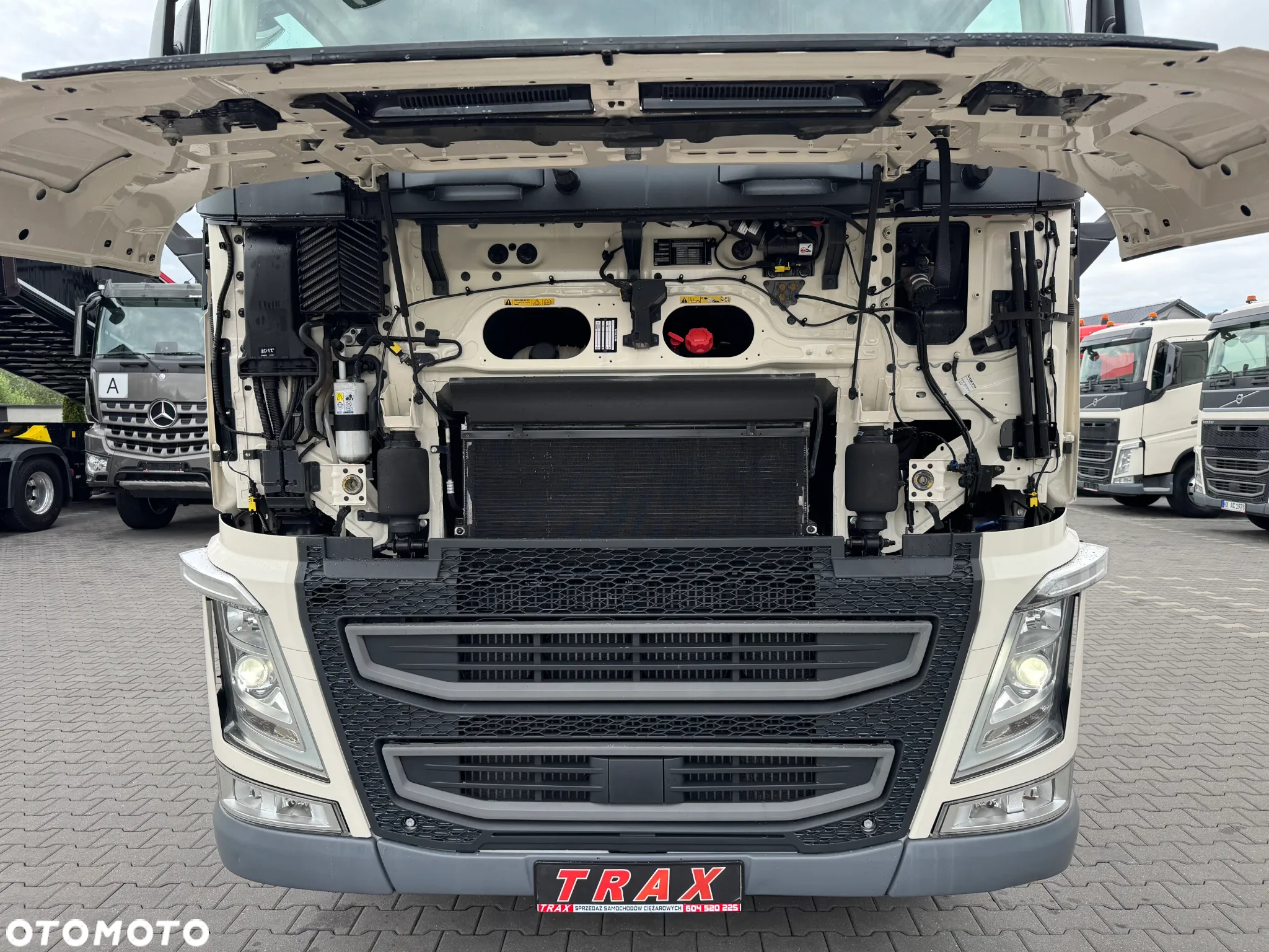 Volvo FH 460, STANDARD, HYDRAULIKA DO WYWROTKI, WYSOKIE ZAWIESZENIE, 2018 ROK Z DE - 25