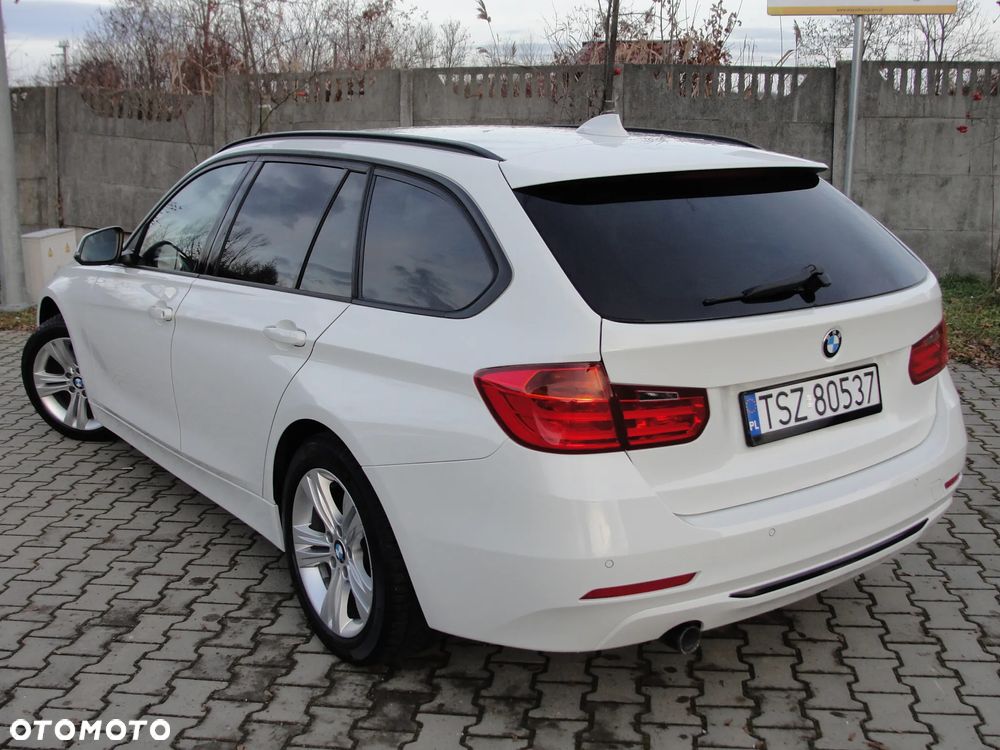 BMW Seria 3 318d Blue Performance Sport Line - 9