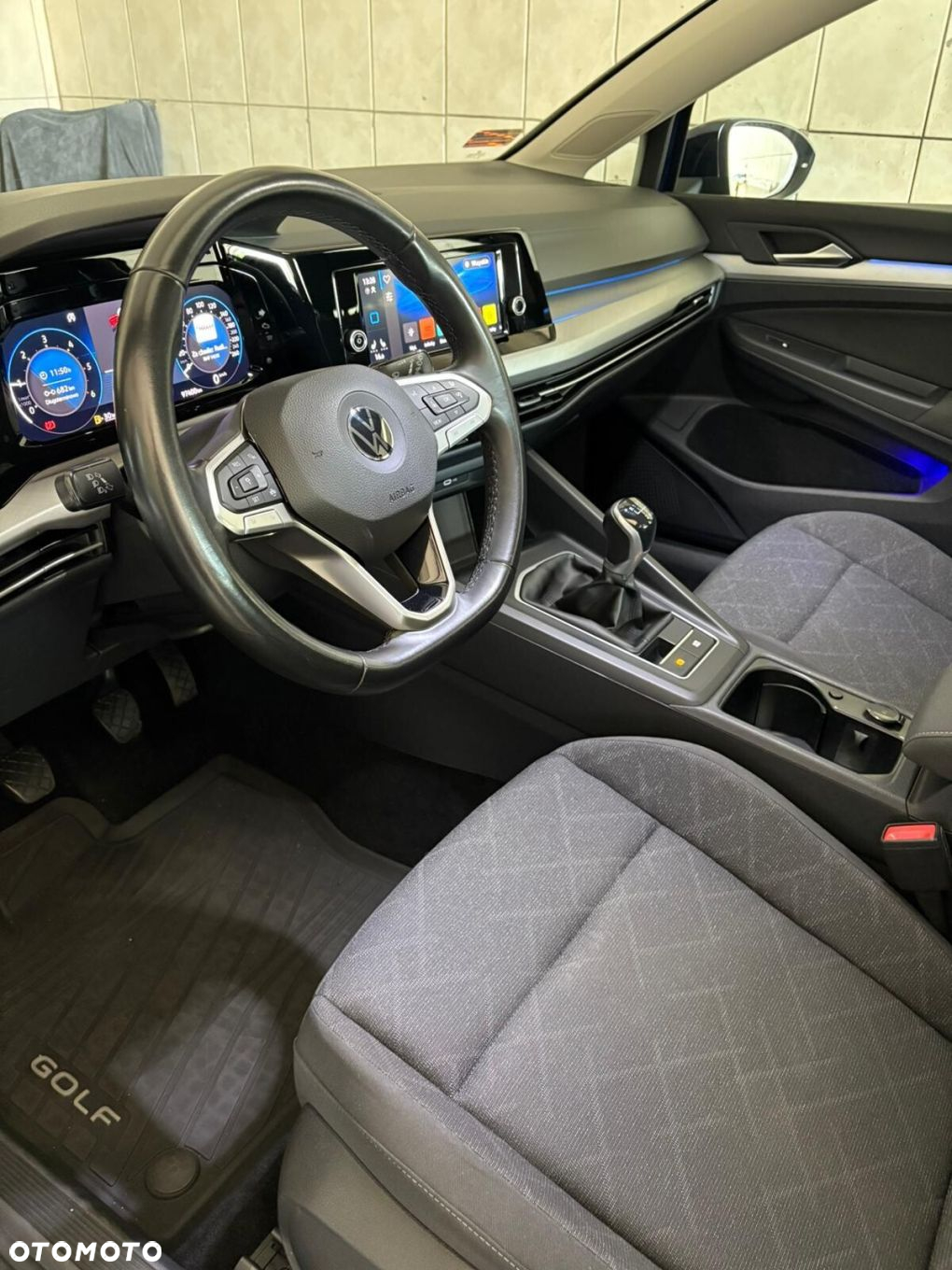 Volkswagen Golf - 26