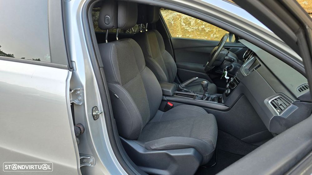 Peugeot 508 SW 1.6 BlueHDi Access P.Business — fotografia 35