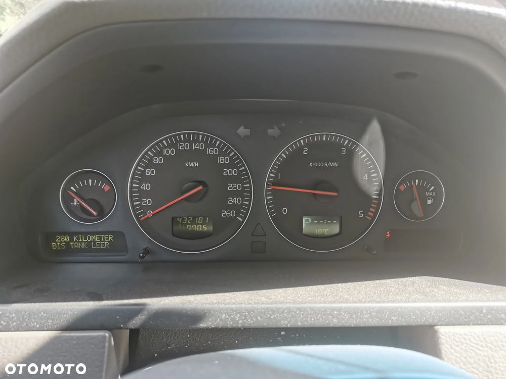 Volvo XC 90 - 7