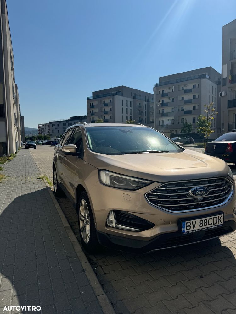 Ford Edge - 2