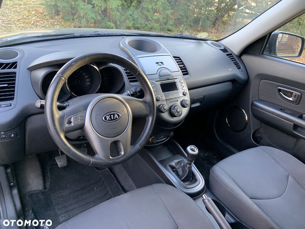Kia Soul 1.6 CRDi M - 8