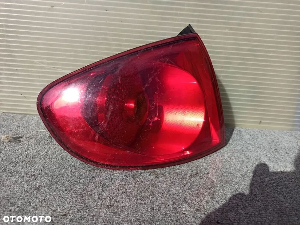 LAMPA TYLNA TYŁ LEWA SEAT ALTEA ORYGINAŁ WYSYŁKA! - 1