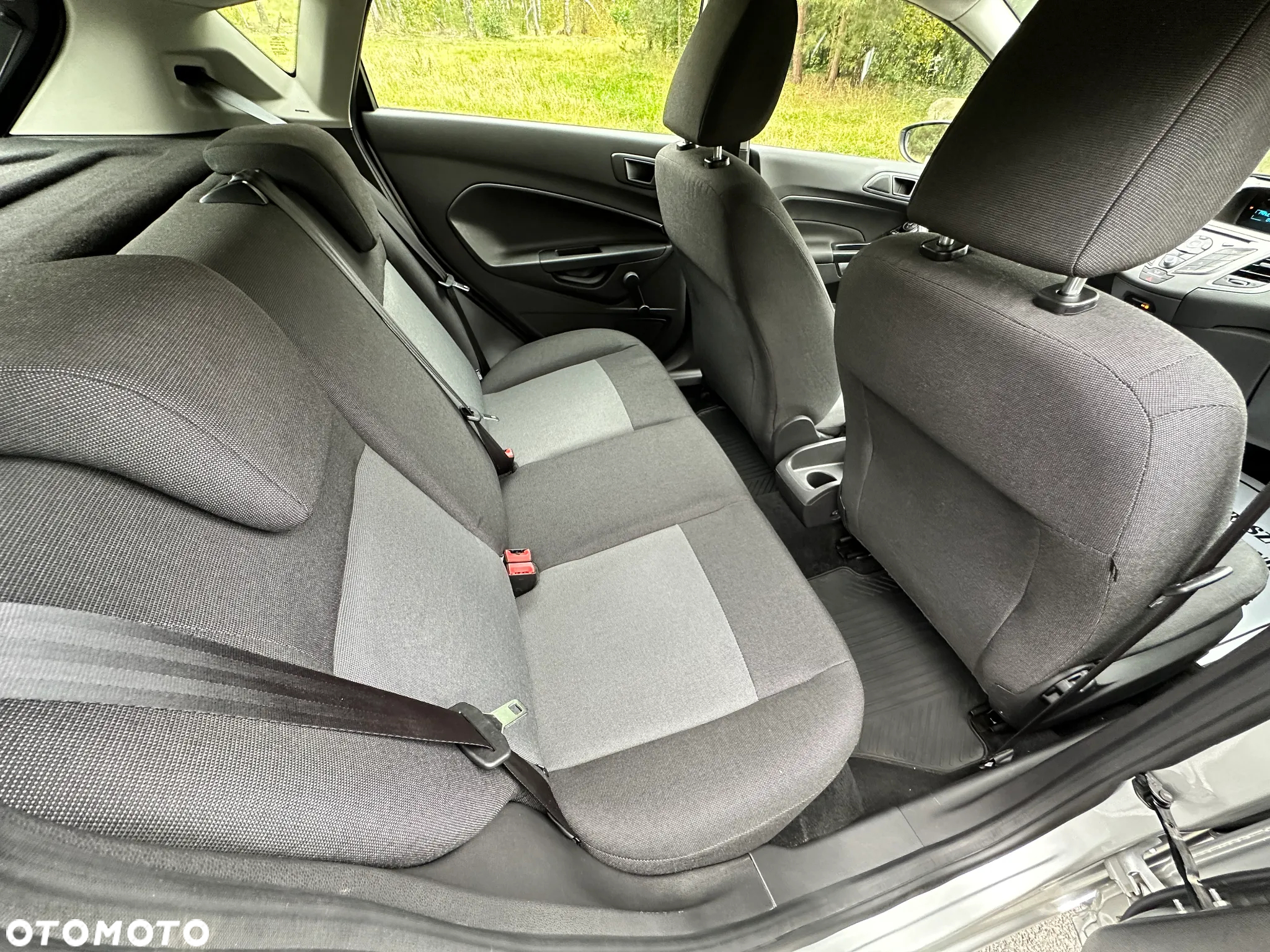 Ford Fiesta 1.25 Silver X - 23