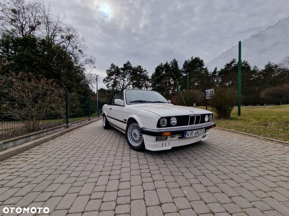 BMW Seria 3 320i - 10