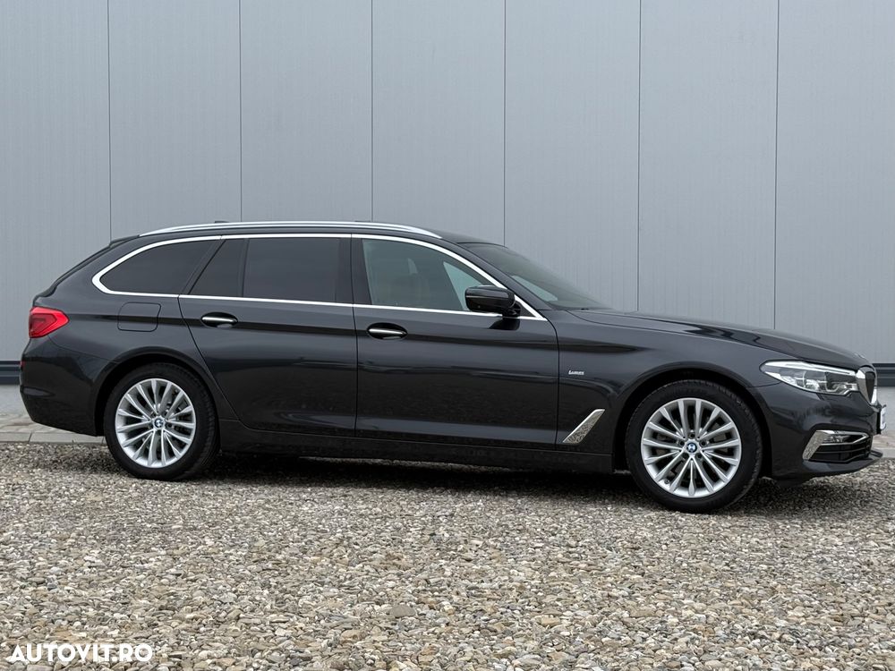 BMW Seria 5 520d Touring Aut. Luxury Line - 10