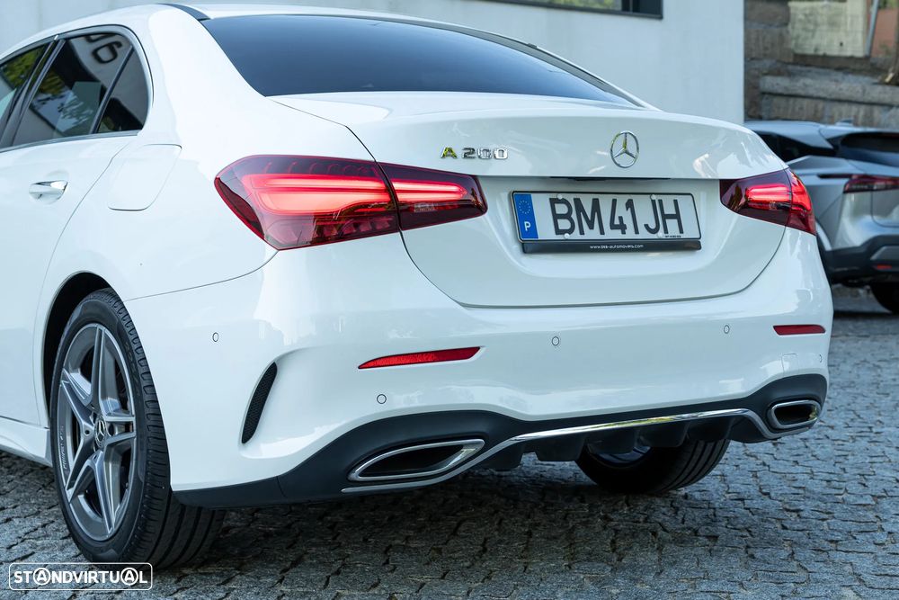 Mercedes-Benz A 200 Limousine 7G-DCT AMG Line - 16