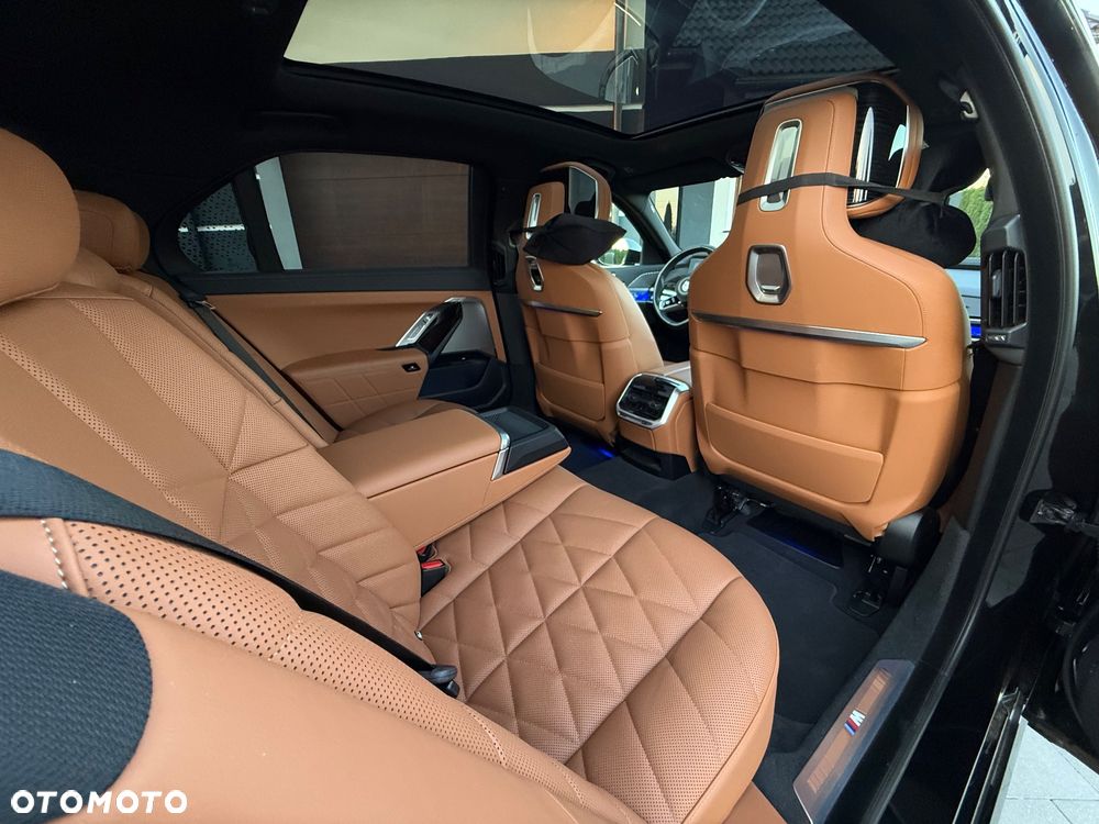 BMW Seria 7 730d xDrive sport - 6