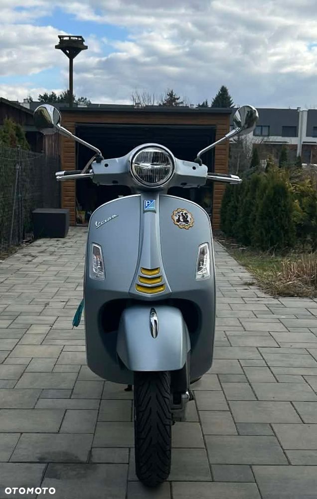 Piaggio Vespa - 1