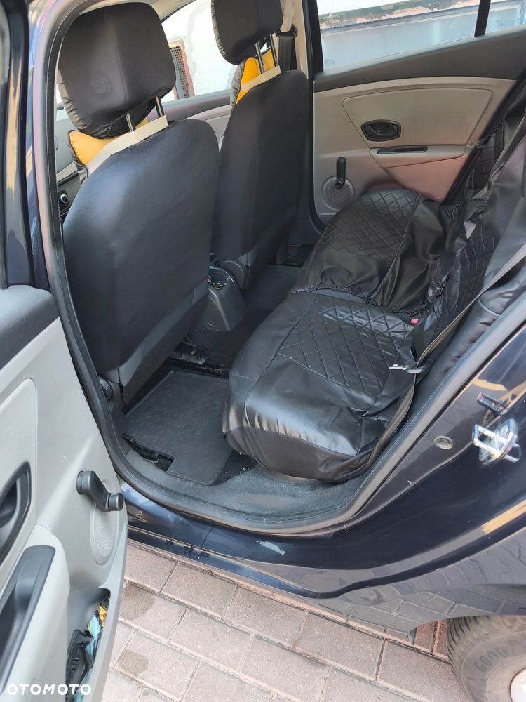 Renault Megane 1.6 16V 110 Dynamique - 10