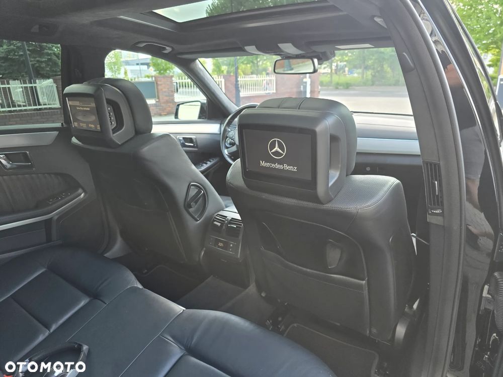 Mercedes-Benz Klasa E 350 CDI DPF 4Matic BlueEFFICIENCY 7G-TRONIC Avantgarde - 19