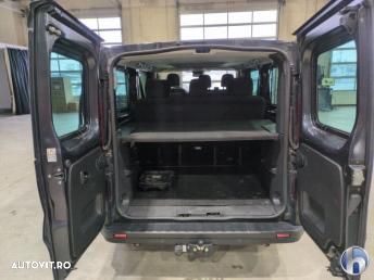 Renault Trafic Blue Authentic - 4