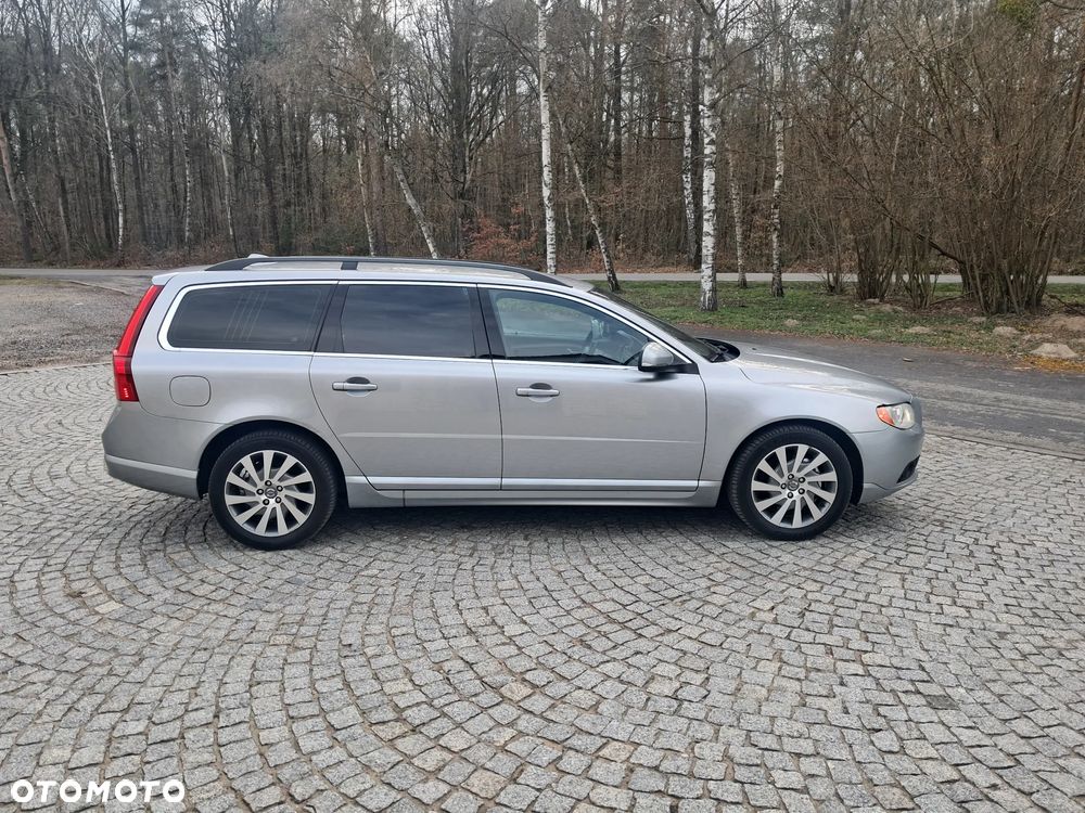 Volvo V70 D4 Edition - 4
