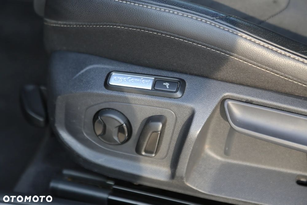 Volkswagen Arteon 2.0 TSI 4Motion R-Line DSG - 13