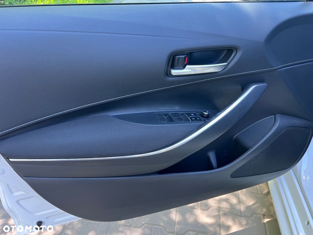 Toyota Corolla 1.8 Hybrid GPF Comfort - 14