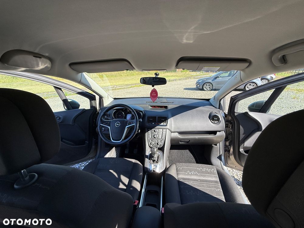 Opel Meriva 1.4 150 Jahre - 15