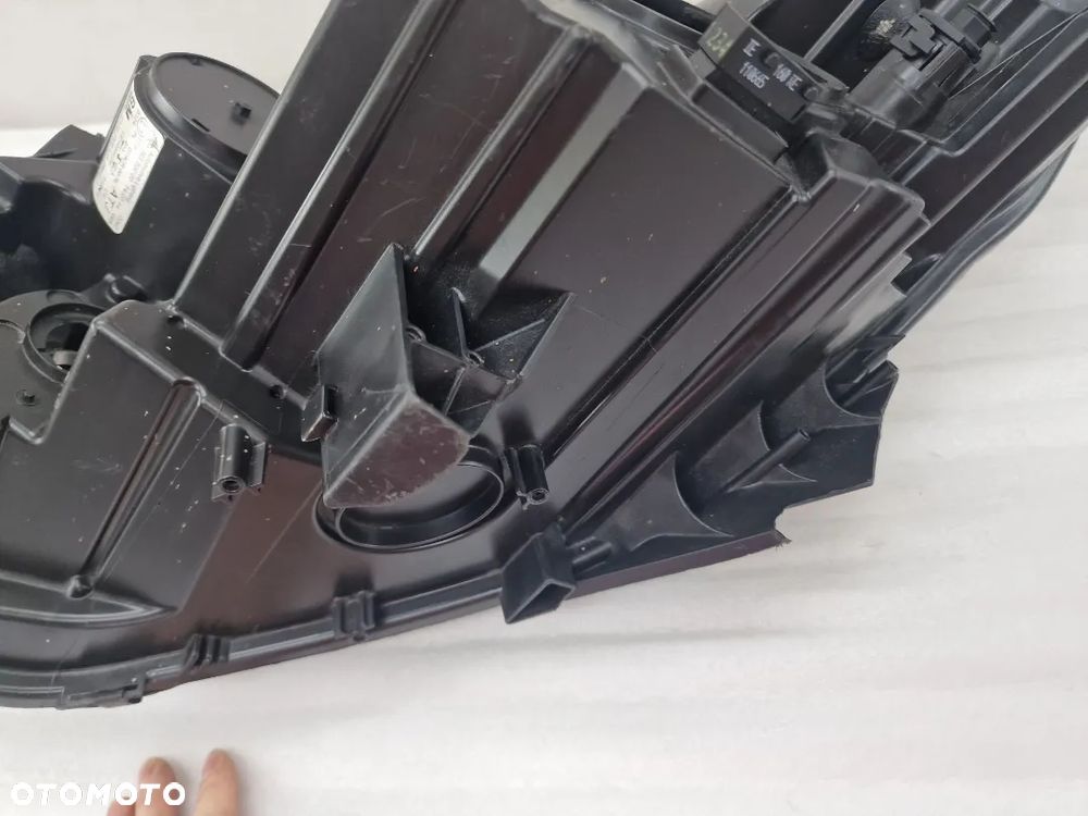 OPEL ZAFIRA C 12- PRAWA ZWYKŁA LAMPA PRZEDNIA PRZÓD , NR 13399859 , NR AUKCJI LL466 - 16