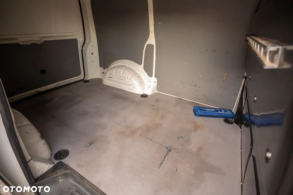 Volkswagen T5 Transporter - 20