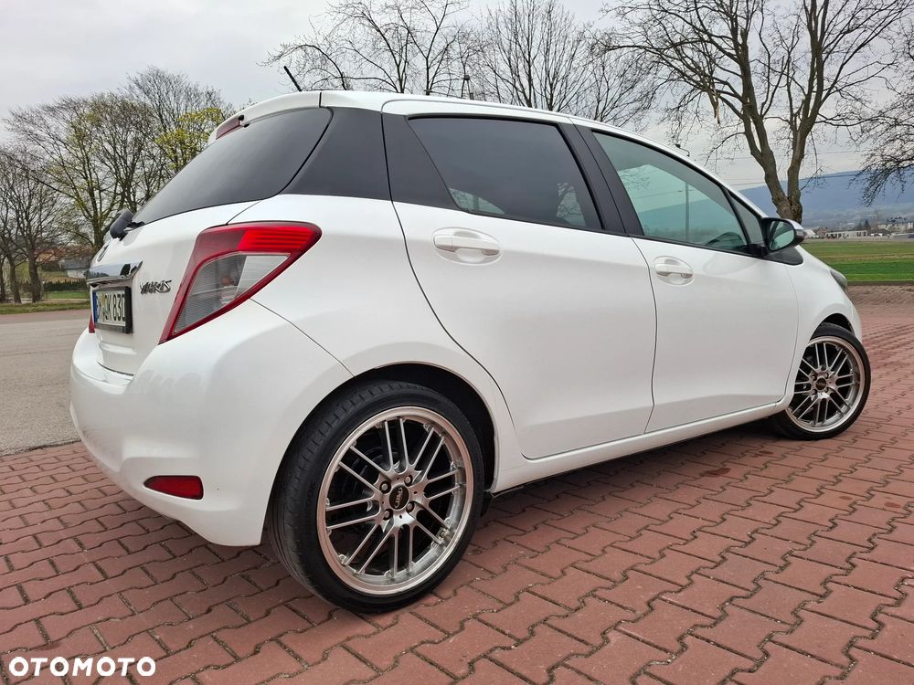 Toyota Yaris 1.33 VVT-i Edition - 30