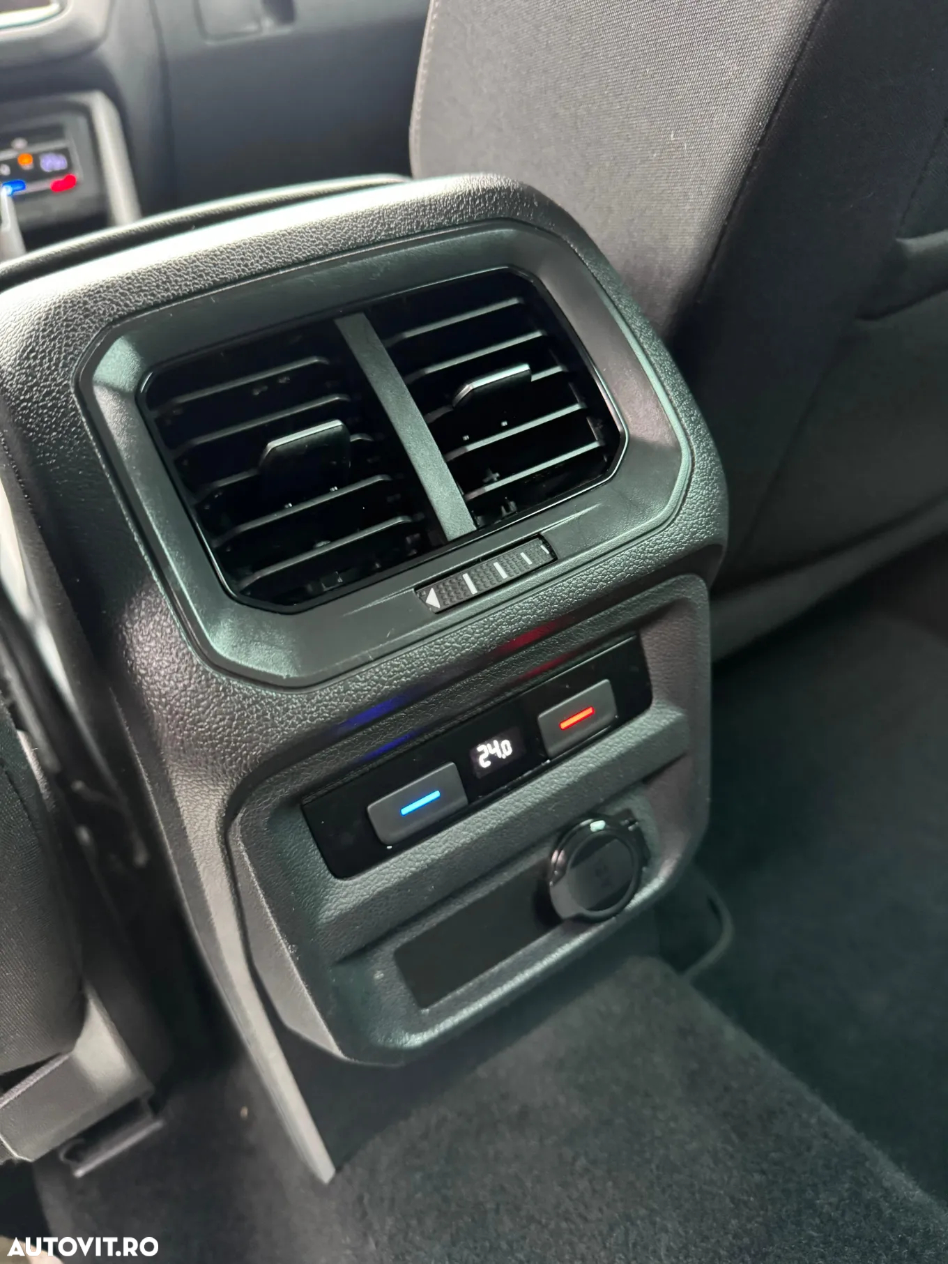 Volkswagen Tiguan 2.0 TDI SCR 4MOTION DSG Elegance - 15