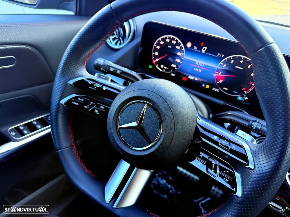 Mercedes-Benz GLA 200 AMG Line - 14