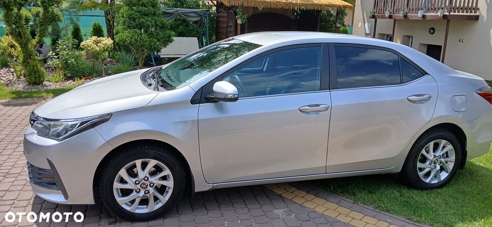 Toyota Corolla 1.6 Comfort - 3