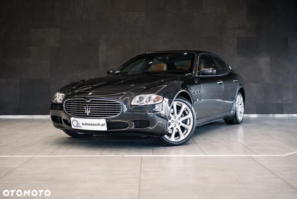Maserati Quattroporte - 1