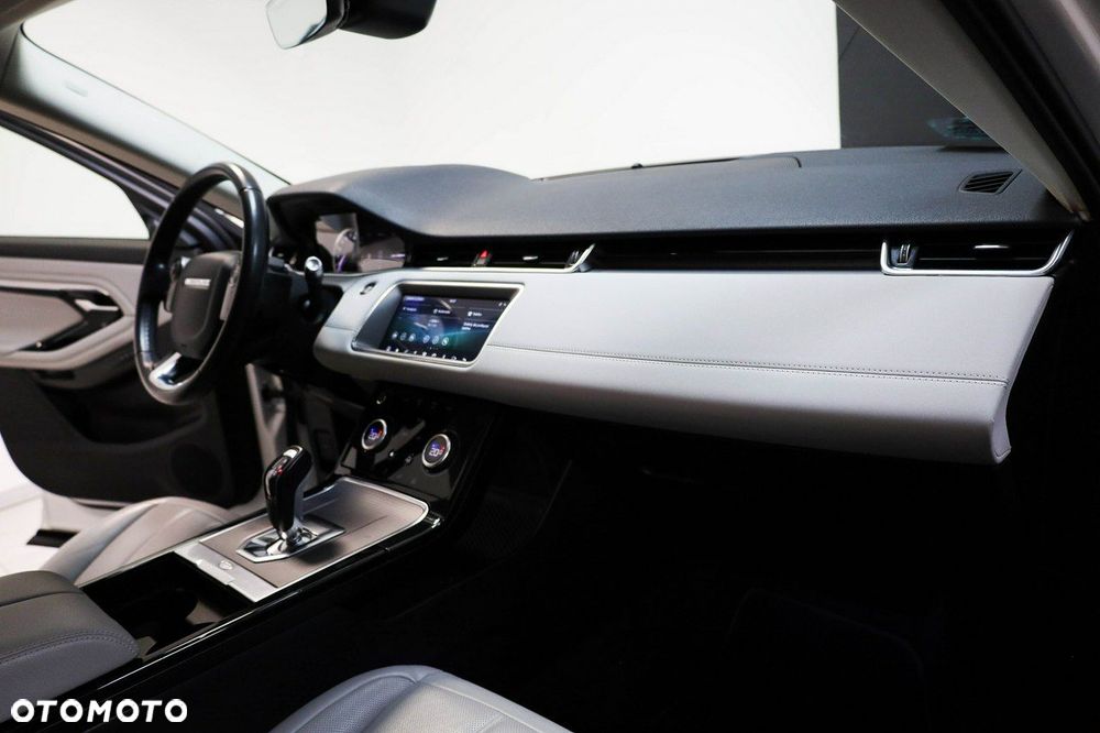 Land Rover Range Rover Evoque - 25