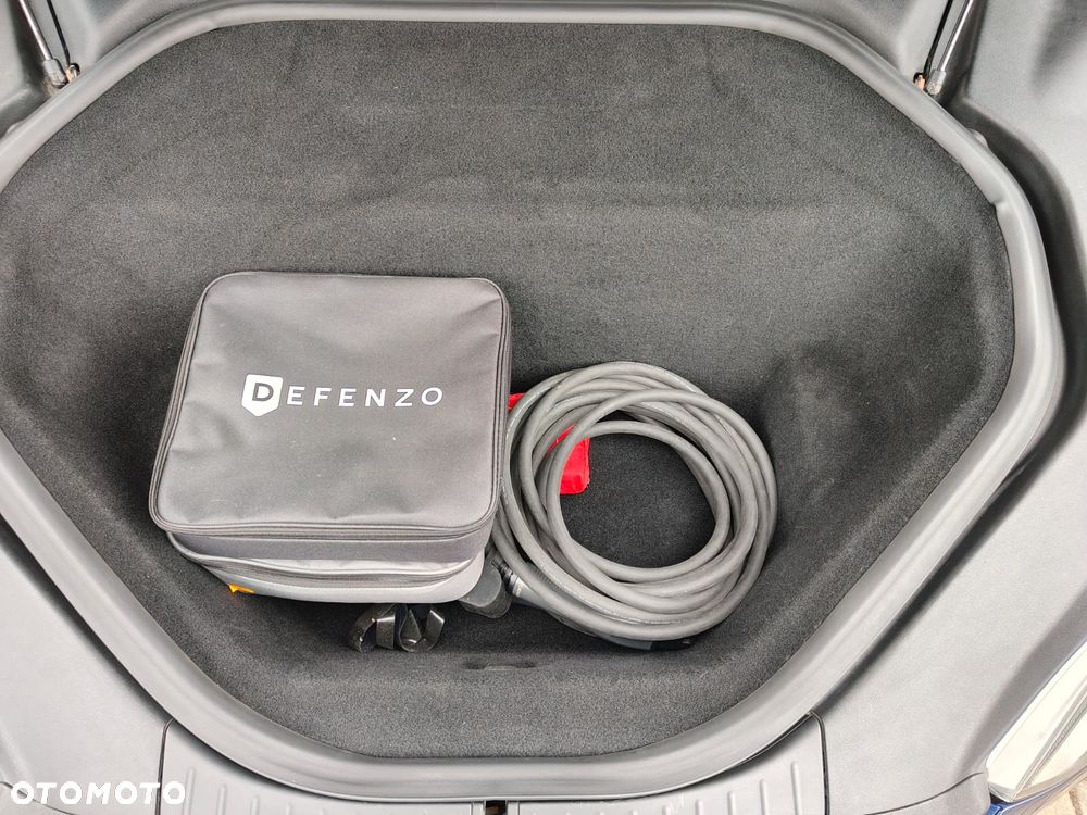 Tesla Model S 85D Allradantrieb - 21