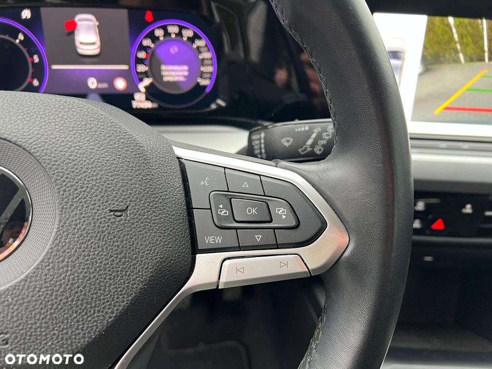 Volkswagen Golf 2.0 TDI SCR Life - 14