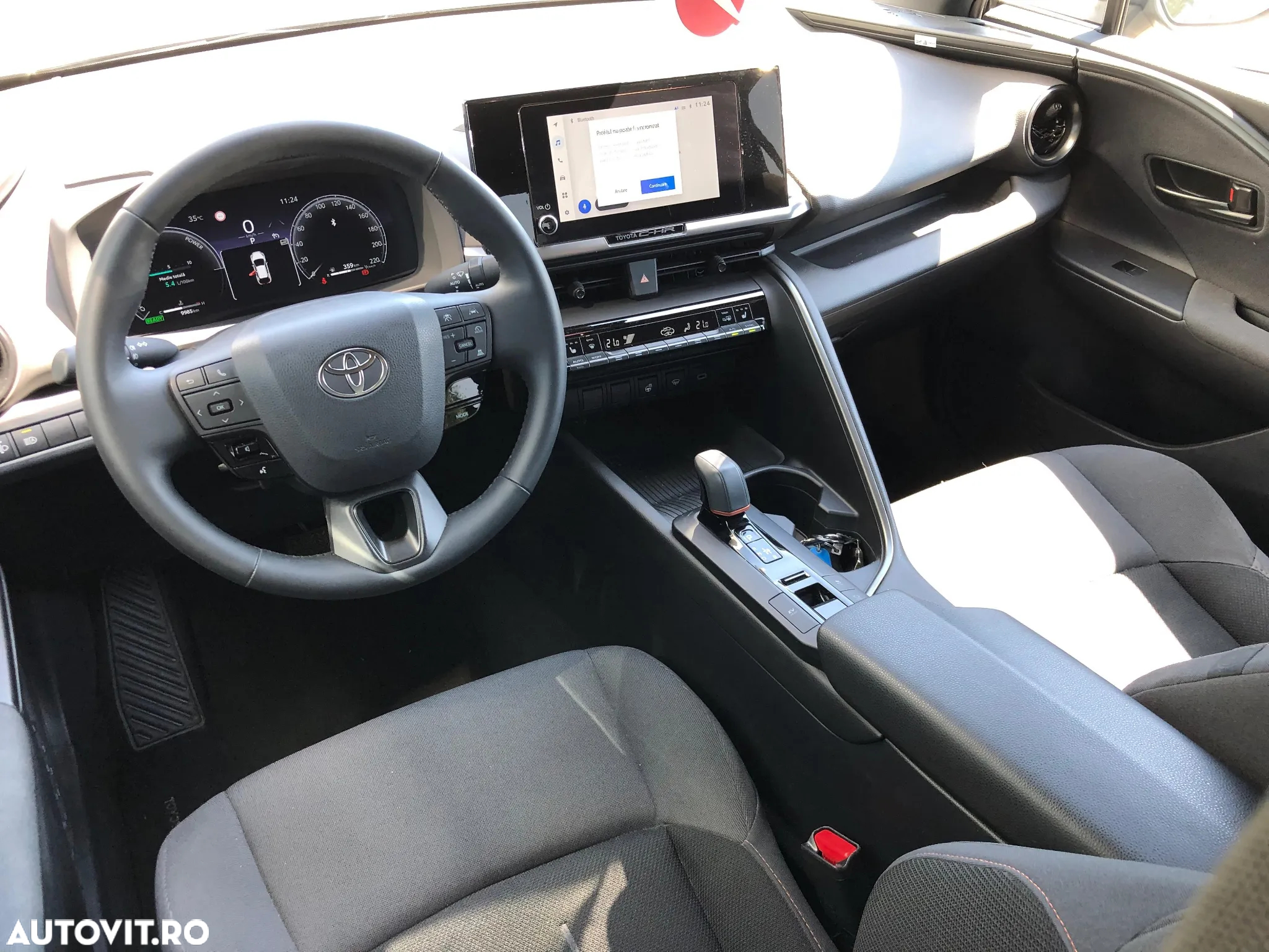 Toyota C-HR 1.8 HEV 140 CP 4x2 CVT Dynamic - 11