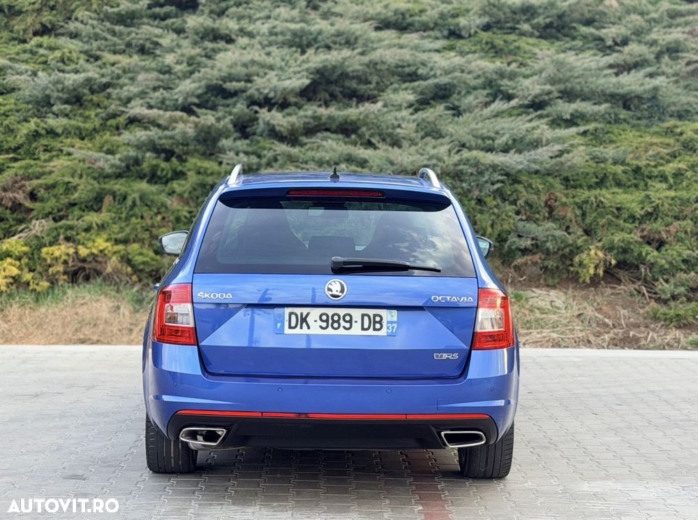 Skoda Octavia 2.0 TDI DSG RS - 4