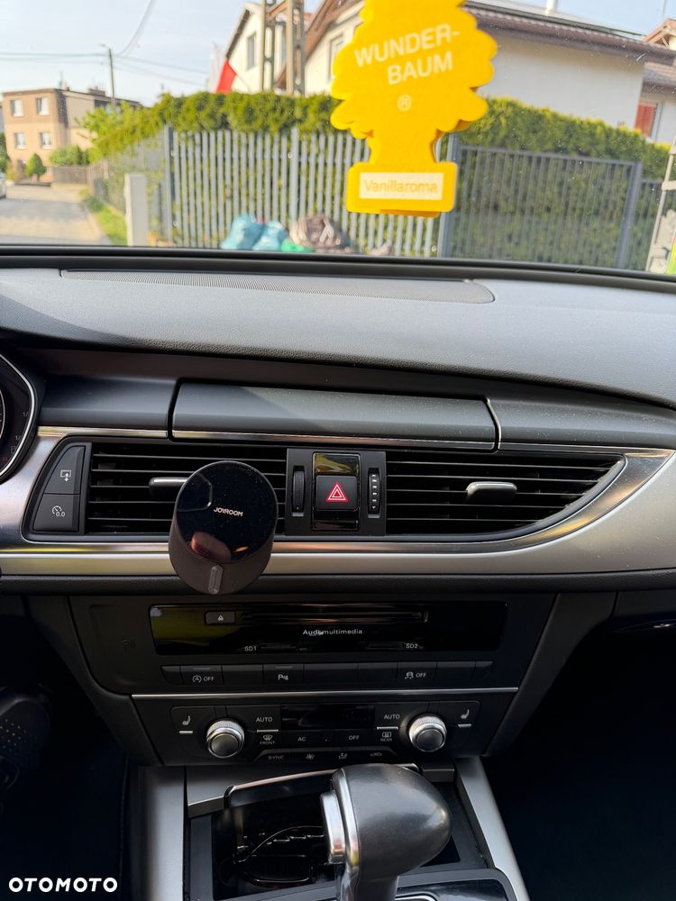 Audi A6 Avant 2.0 TDI Multitronic - 11