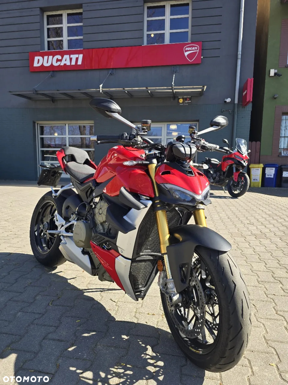 Ducati Streetfighter V4 - 4