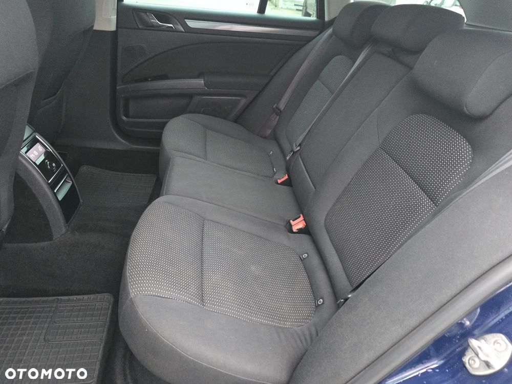 Skoda Superb 1.6 TDI Active Greenline - 10