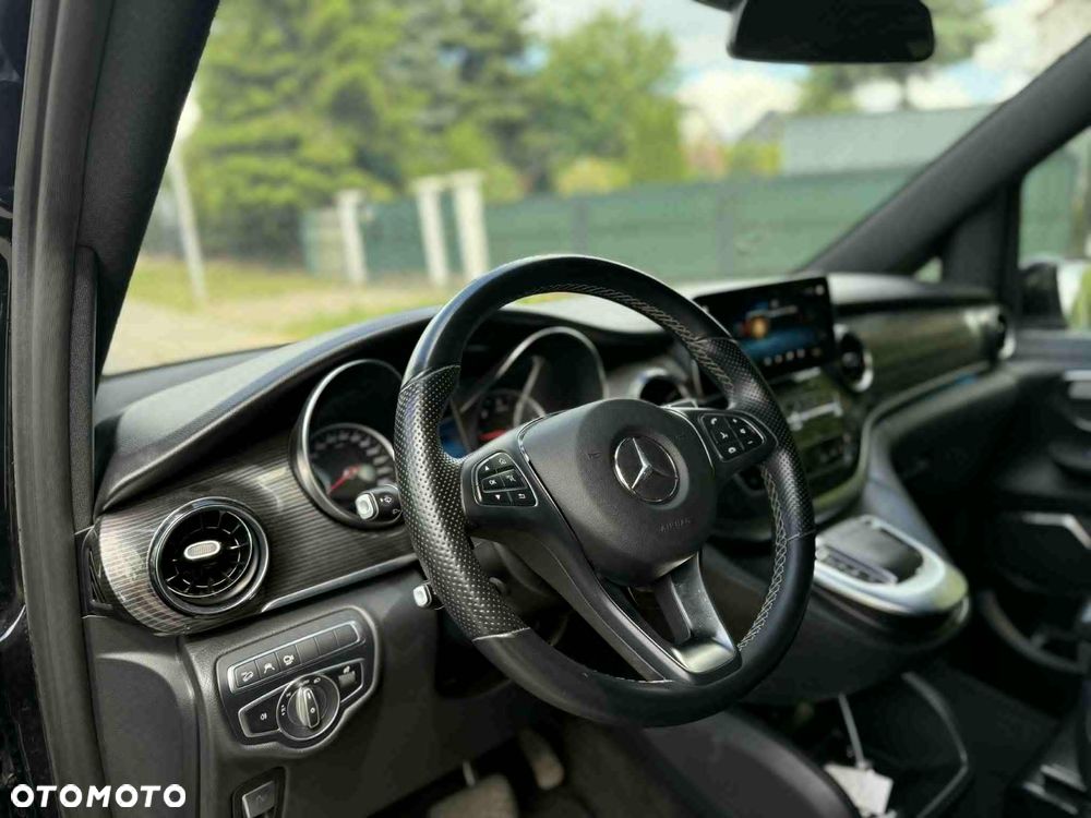 Mercedes-Benz Klasa V 300 d 4-Matic Avantgarde 9G-Tronic (ekstra d³) - 9