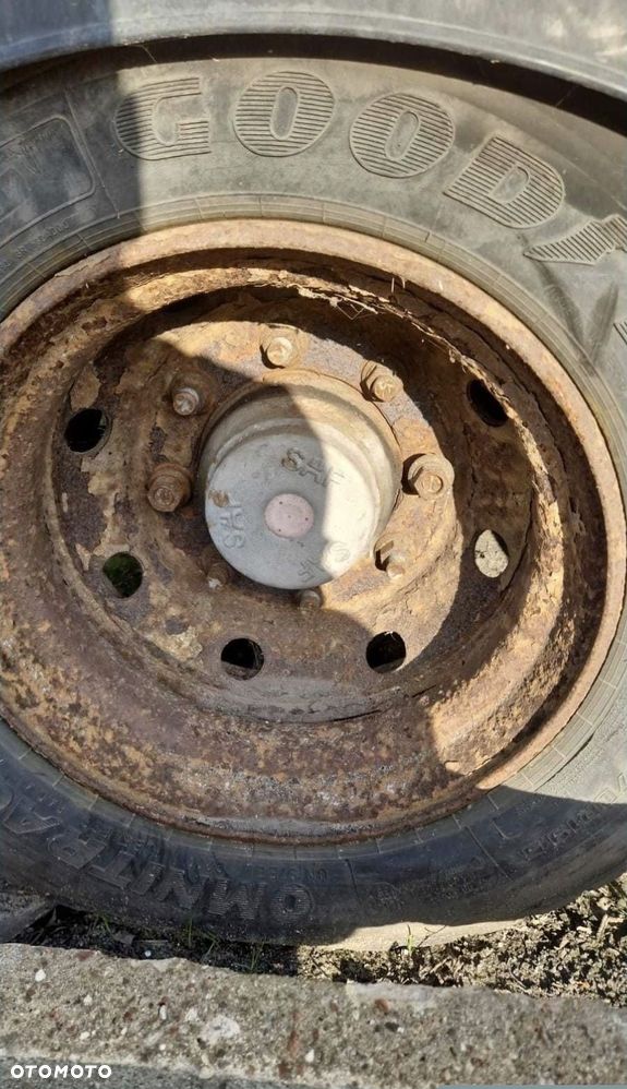 Oś SAF do naczepy przyczepy - 1