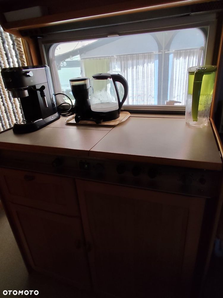 Hymer-Eriba Nova - 11