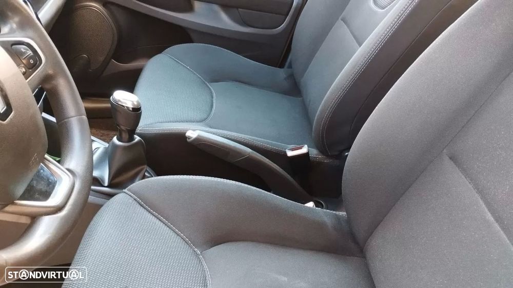 Renault Clio 1.5 dCi Zen - 15