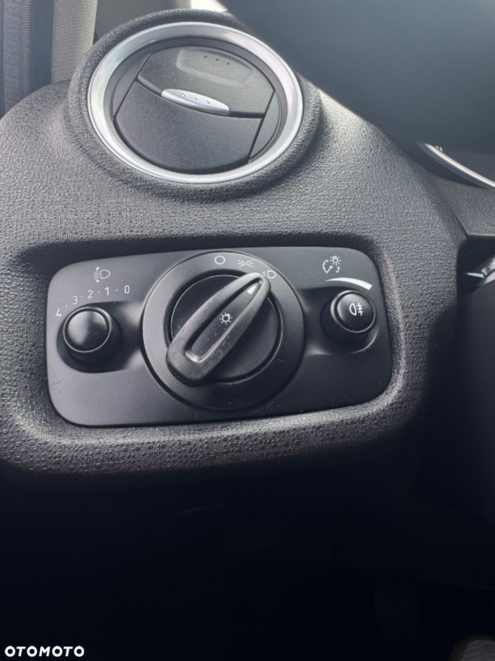 Ford Fiesta - 28
