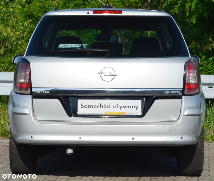 Opel Astra 1.9 CDTI - 23