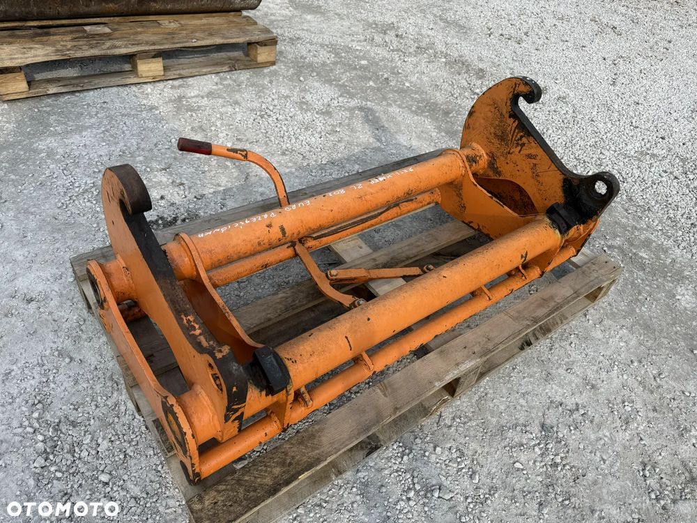 PRZEJŚCIÓWKA ADAPTER REDUKTOR REDUKCJA EURO ZETTELMEYER VOLVO ZL 802 702 602 1002 L30 L35 L40 L45 - 1