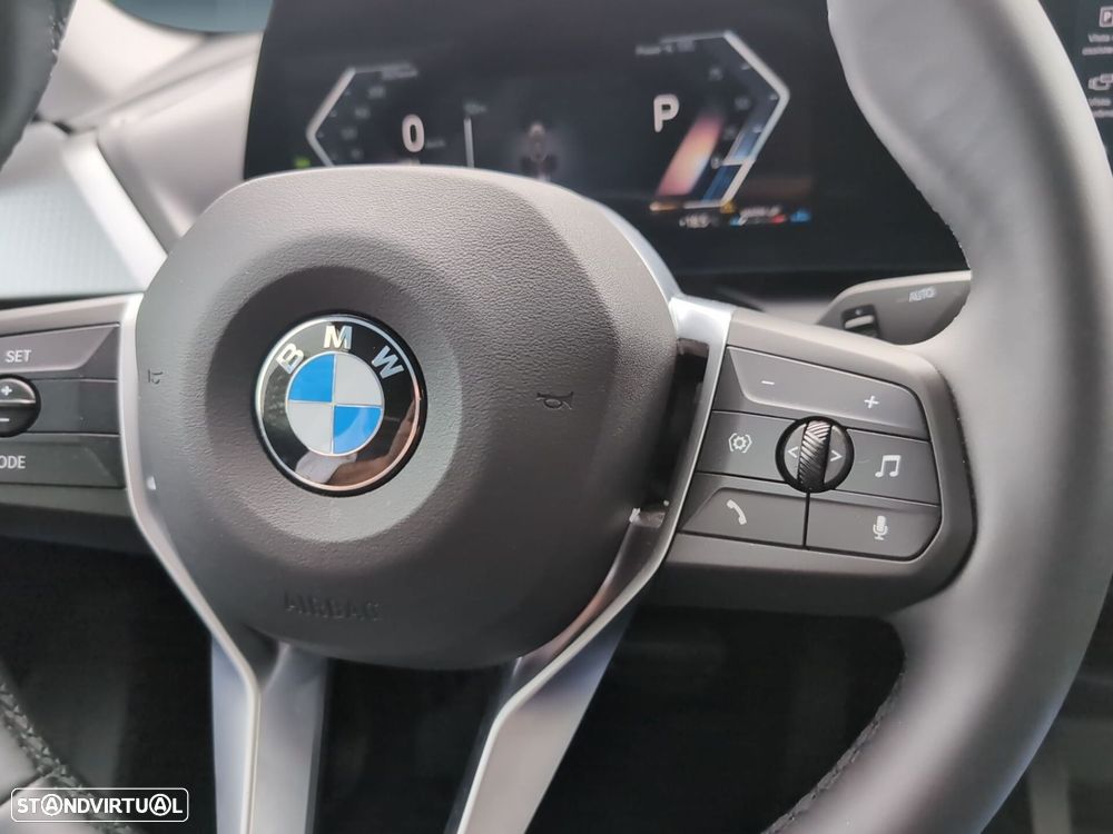 BMW 216 Pack Desportivo M — fotografia 23