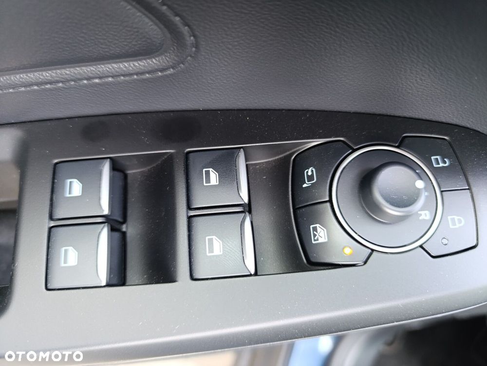 Ford Focus 1.5 EcoBlue Titanium X - 22