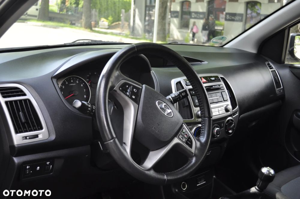 Hyundai i20 1.25 Comfort - 8